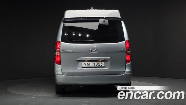 Hyundai Starex 2019 — photo 4