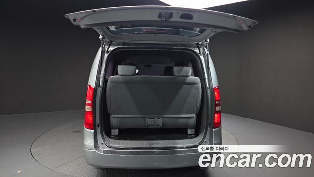Hyundai Starex 2019 — photo 20