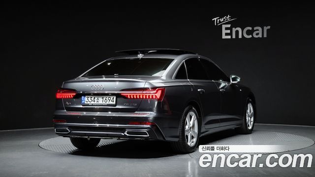Audi A6 2021 — photo 2