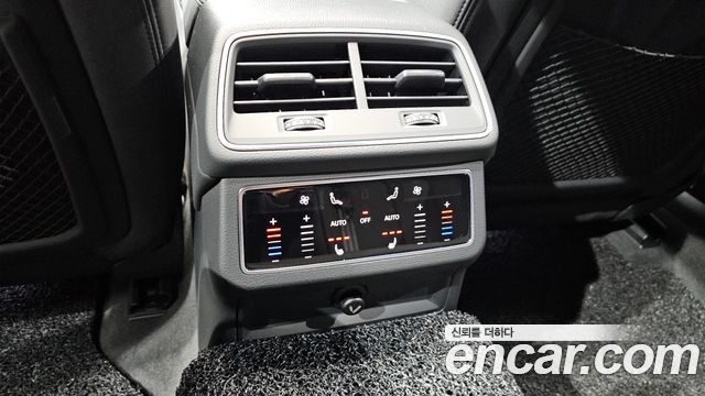 Audi A6 2021 — photo 18