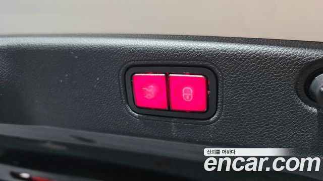 Mercedes-Benz CLS-Class 2020 — photo 20