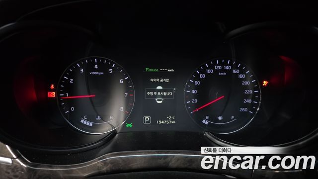 Kia K9 2016 — photo 8