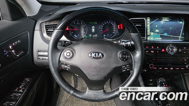 Kia K9 2016 — photo 13