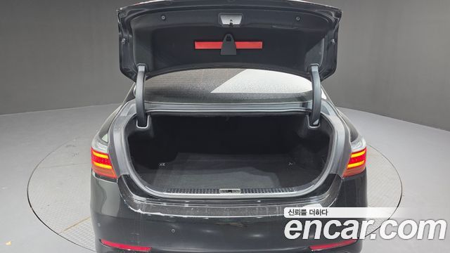 Kia K9 2016 — photo 20