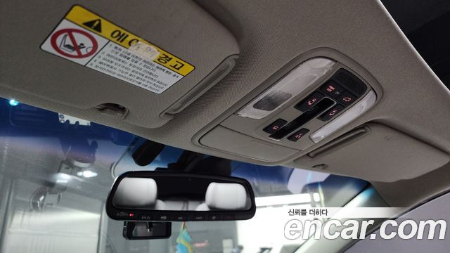 Kia Canival 2016 — photo 19