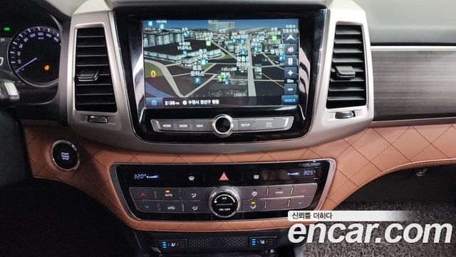 KG Mobility Rexton 2018 — photo 15