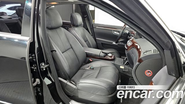 Mercedes-Benz S-Class 2007 — photo 10