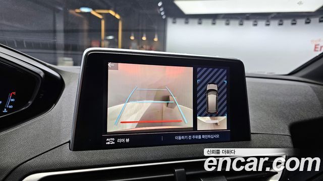 Peugeot 3008 2018 — photo 17