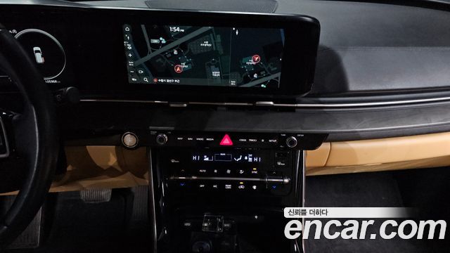 Kia Canival 2023 — photo 14