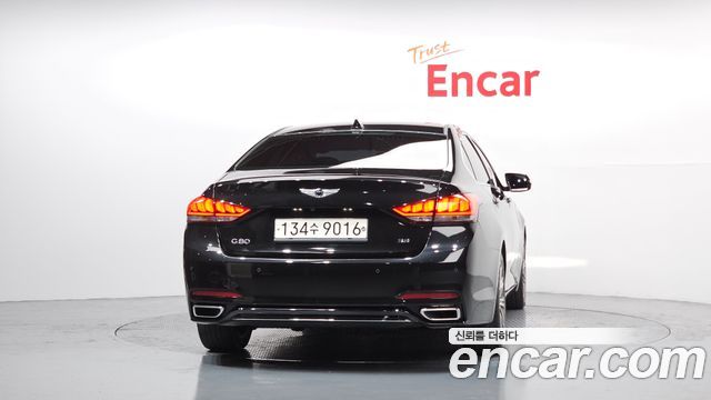 Genesis G80 2018 — photo 4