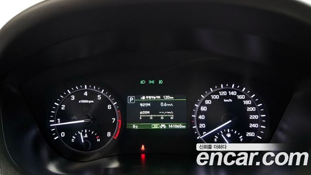 Genesis G80 2018 — photo 8