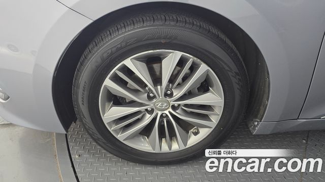 Hyundai Grandeur 2016 — photo 5