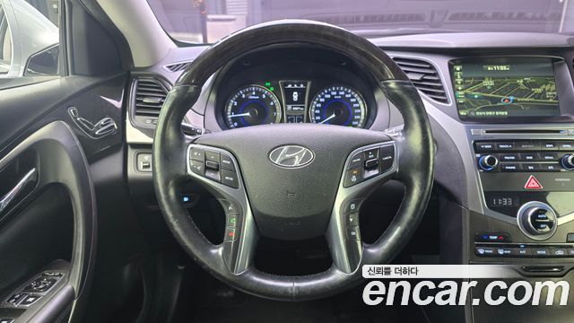 Hyundai Grandeur 2016 — photo 13