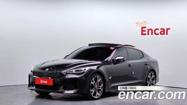 Kia Stinger 2018 — photo 1