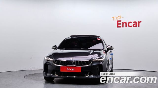 Kia Stinger 2018 — photo 3