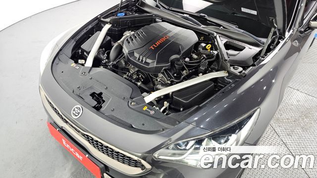 Kia Stinger 2018 — photo 6
