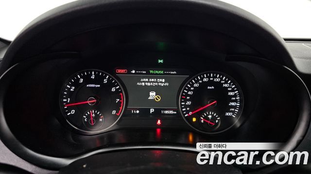 Kia Stinger 2018 — photo 8