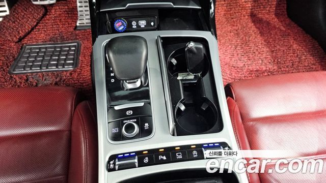 Kia Stinger 2018 — photo 9