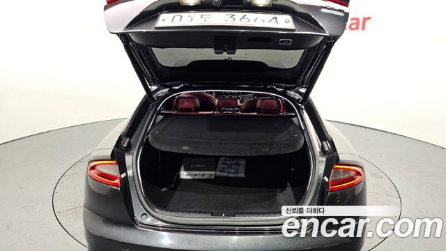 Kia Stinger 2018 — photo 20