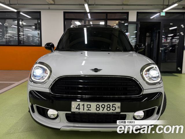 Mini Countryman 2018 — photo 2