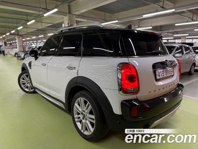Mini Countryman 2018 — photo 7