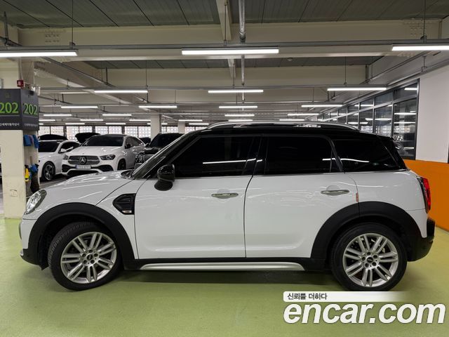 Mini Countryman 2018 — photo 8