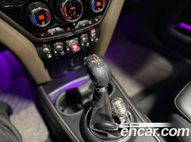 Mini Countryman 2018 — photo 12