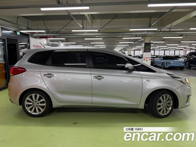 Kia Carens 2014 — photo 4