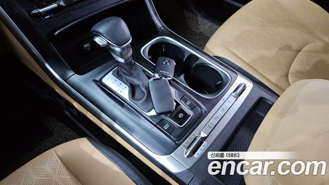 Kia Canival 2022 — photo 9