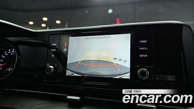 Kia Canival 2022 — photo 14