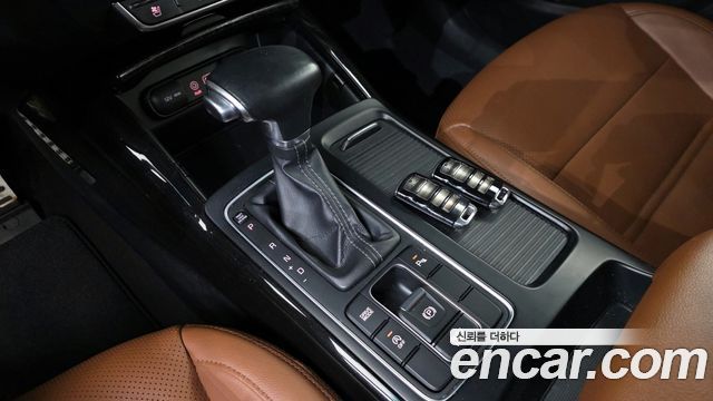 Kia Sorento 2019 — photo 9