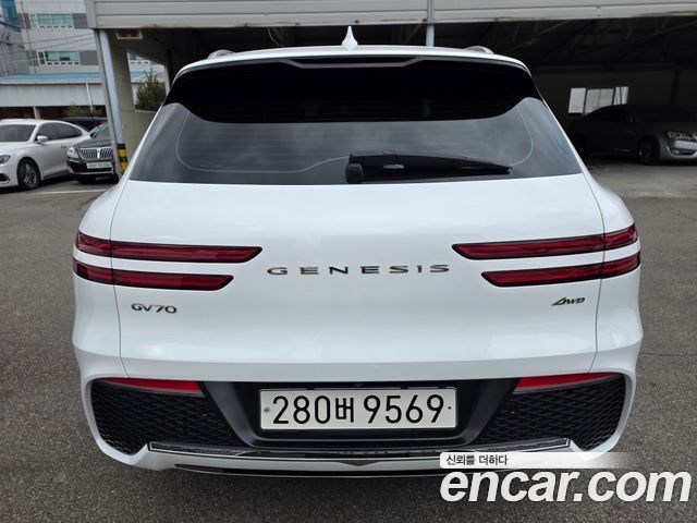 Genesis GV70 2021 — photo 4