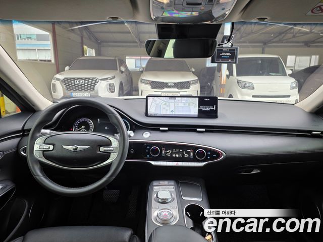 Genesis GV70 2021 — photo 10