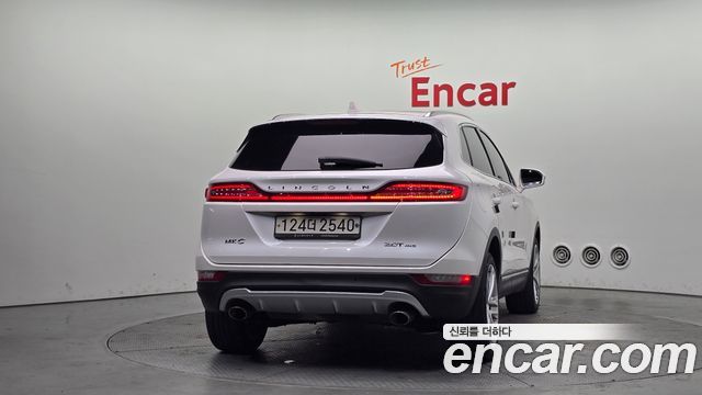 Lincoln MKC 2018 — photo 4
