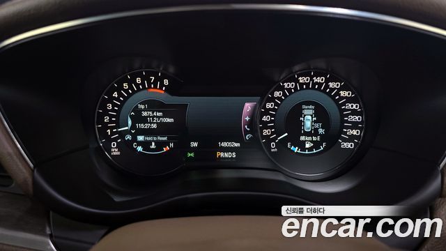 Lincoln MKC 2018 — photo 8