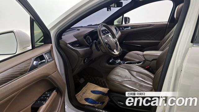 Lincoln MKC 2018 — photo 10