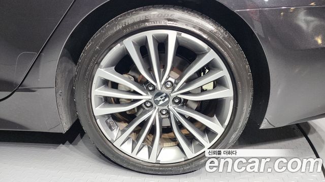 Kia Stinger 2018 — photo 5