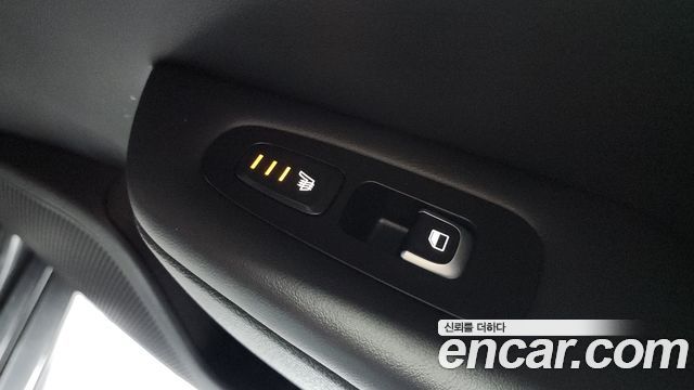 Kia Stinger 2018 — photo 19