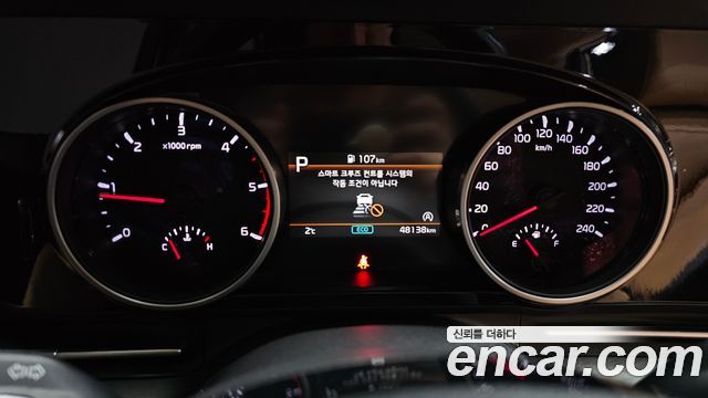Kia Canival 2022 — photo 8