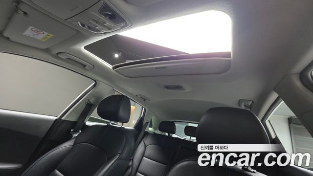 Kia Niro 2021 — photo 11