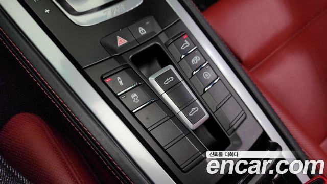 Porsche 718 2024 — photo 16