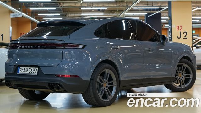 Porsche Cayenne 2024 — photo 2