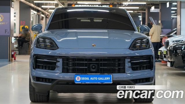 Porsche Cayenne 2024 — photo 3