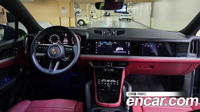 Porsche Cayenne 2024 — photo 10
