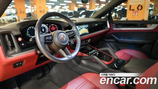 Porsche Cayenne 2024 — photo 13