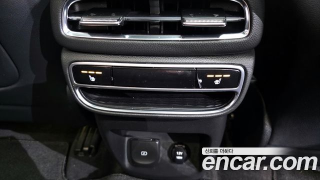 Genesis GV80 2020 — photo 19