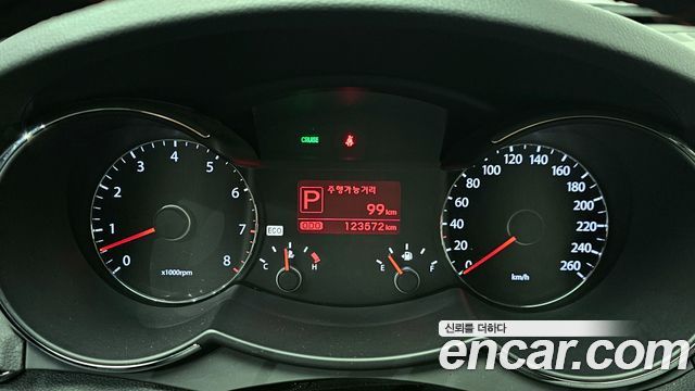 Kia K7 2010 — photo 8