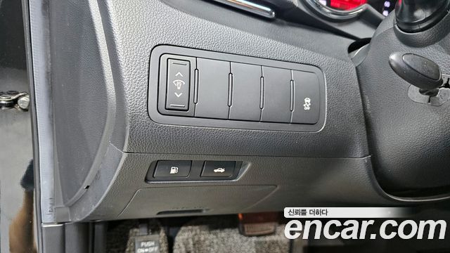 Kia K7 2010 — photo 14