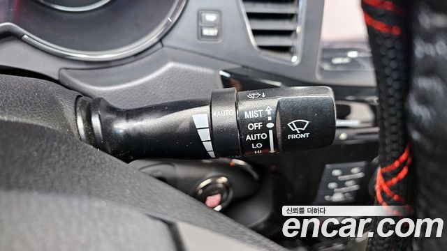 Kia K7 2010 — photo 19