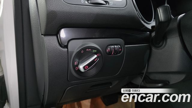Volkswagen Golf 2013 — photo 18